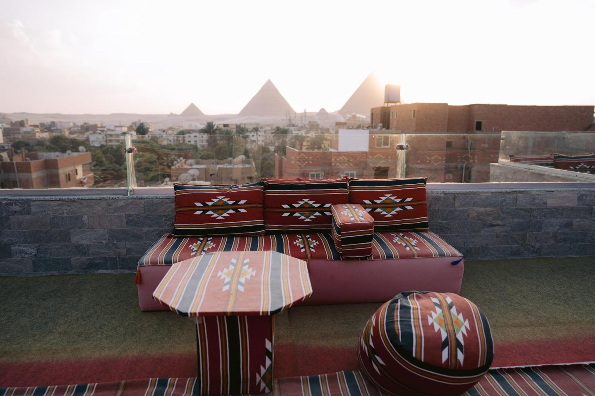 Tuya Pyramids Inn Kafret el-Gabal エクステリア 写真